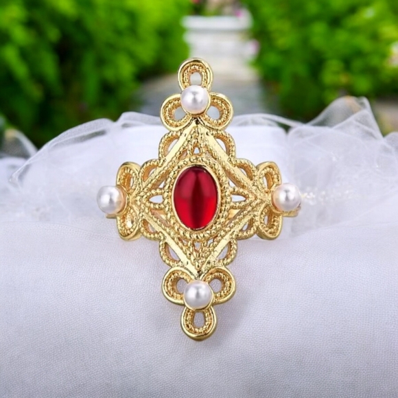Queens Jewels!! Exquisite Ruby Cab Pearl Filigree Ring - Picture 2 of 4